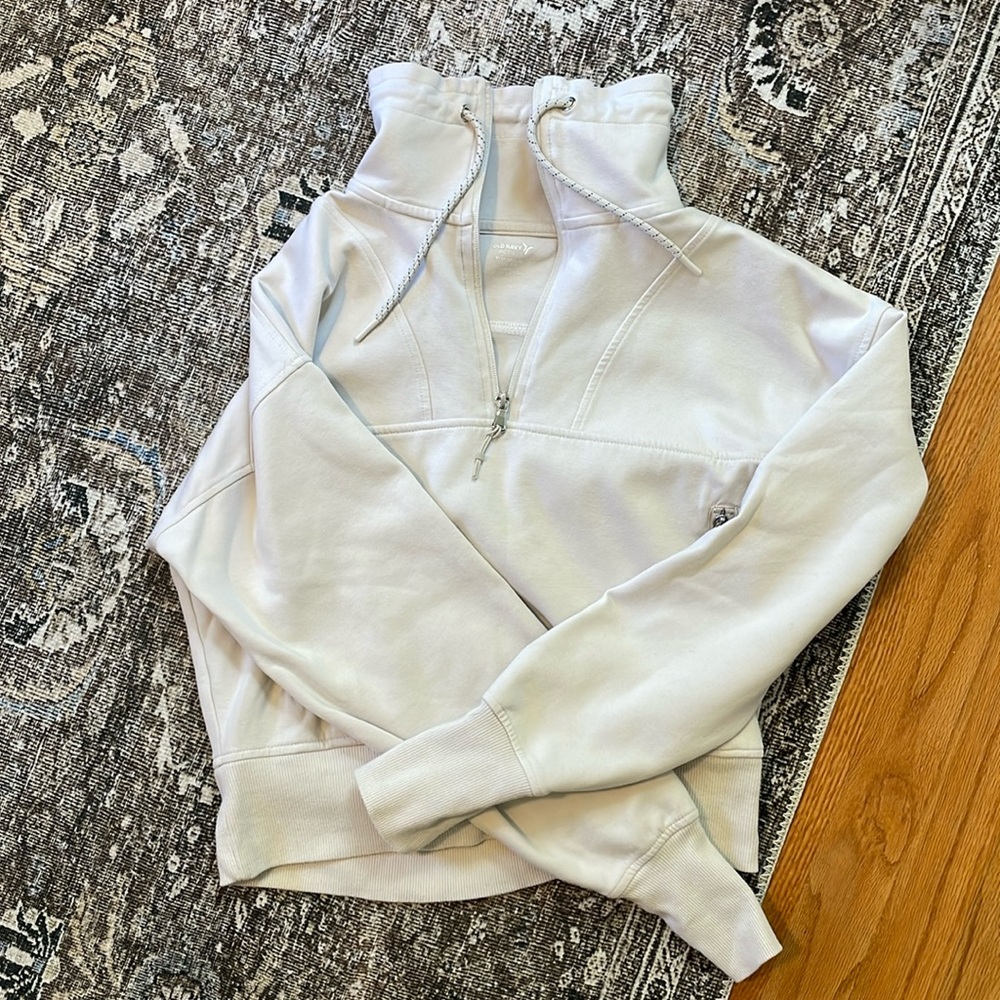 Old Navy Active Cropped Quarter Zip